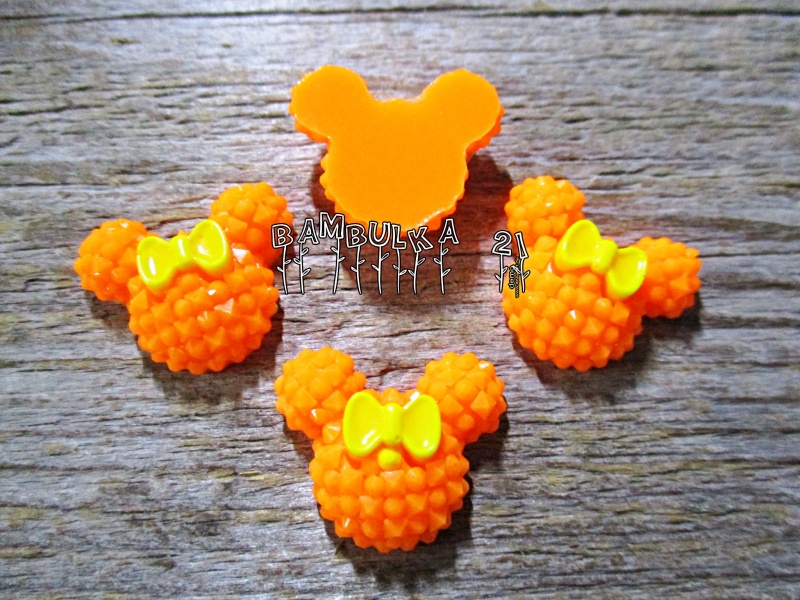 Akrylový kabošon Mickey Mouse - Minnie,  20x18mm, barva oranžová - 1ks 