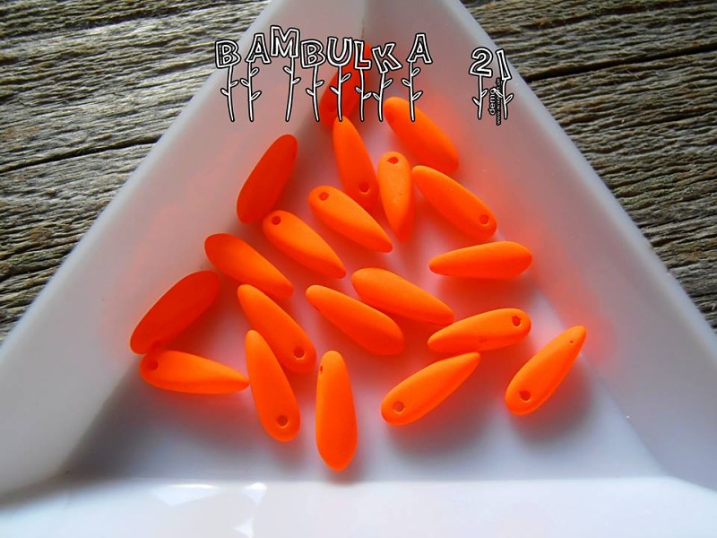  Neonové jazýčky oranžové, cca 10mm x 3mm - balení 20ks