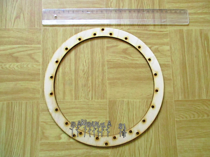 Dřevěný kruh - lapač snů 24cm