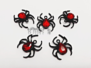 Kovový přívěsek pavouk se skleným tělíčkem, 21x18mm, barva černá a červená, 1ks